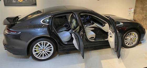 PORSCHE PANAMERA 2.9 V6 E-HYBRID 4S PDK PORSCHE PANAMERA 2.9 V6 E-HYBRID 4S PDK
